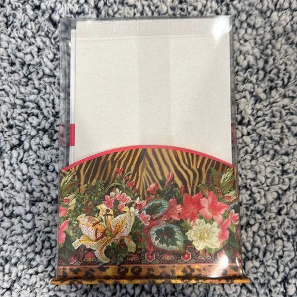 Stationary Set (new & sealed) and Note Card set (with 13 cards & envelopes) - Picture 3 of 14